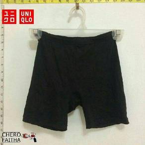 Uniqlo kid short tight Heat Tech
