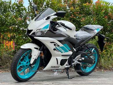 Yamaha R25