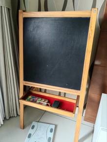 KlDS DOUBLE-SIDED DRAWING & WRITING BOARD