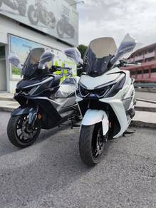 Sym Cruisym 400i