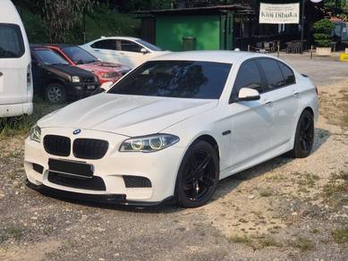 BMW 520i 20i (CKD) in Desa Petaling, KUL