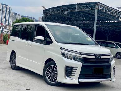 Toyota Voxy ZS in Serdang, KUL