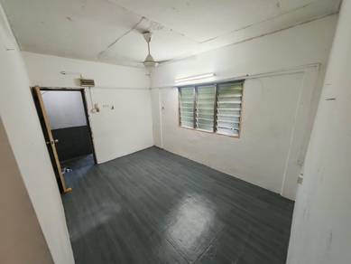 Flat For Rent in Bandar Teknologi Kajang Flat