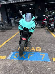 Yamaha YZF-R25
