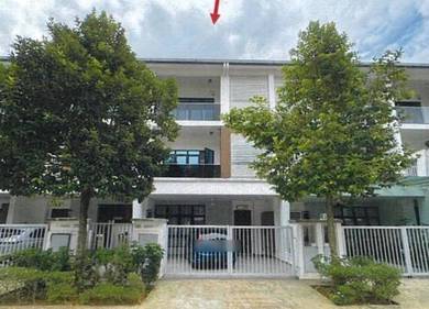 3-storey Terraced House For Auction in Dengkil,SGR