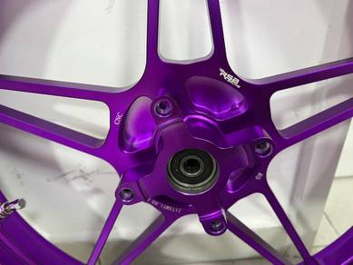 Rim RSB Purple bersama tayar