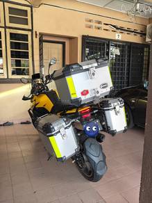 Benelli TRK 251 SE