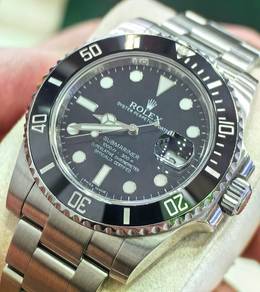 Pre Own Rolex Submariner Black Ceramic Bezel 11661