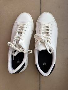 H&M white sneakers