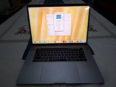 Apple Macbook Pro 15-Inch Touch Bar 2018 16GB Ram 