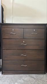 Dark Wood 5-Drawer Cabinet / Dresser