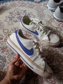 Original Nike Court White