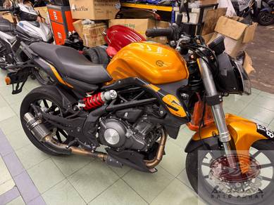 Benelli TNT 249S