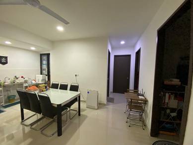 Condominium For Sale in Ken Rimba