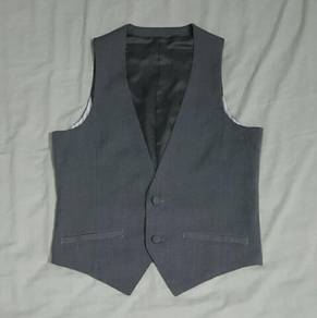 Light Grey Vest (M)