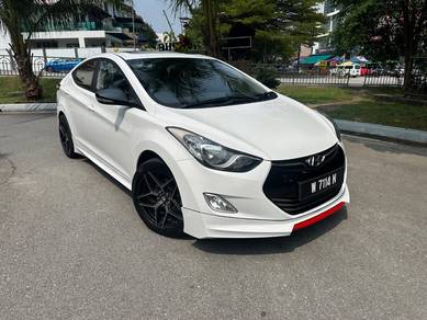 Hyundai Elantra PREMIUM in Bukit Jalil, KUL