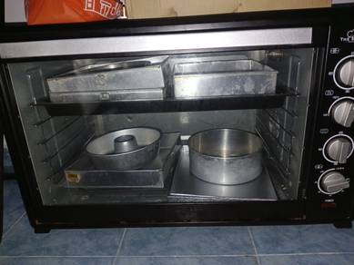 oven besar untuk baking kek, biskut Dan sebagainya