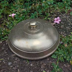 Antique Penutup Tabak Tembaga Lama 24x22.5cm