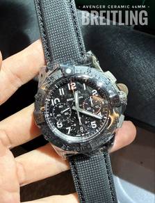 Breitling Avenger B01 Ceramic 44mm NEW 2025