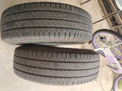 Tayar MICHELIN AGILIS 195/80 R14C tyre