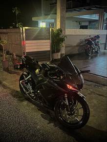 Yamaha R15