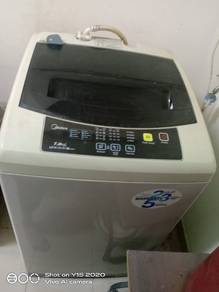 Broken washing machine