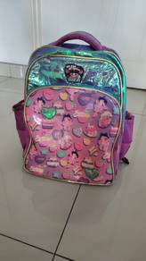 School bag for primary school