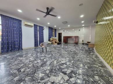 Bungalow House For Sale in Klebang Besar,MLK