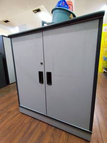 Almari / Kabinet Berat Mantap Kondisi