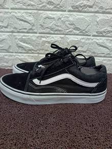 uk8 Vans Old Skool Sneakers