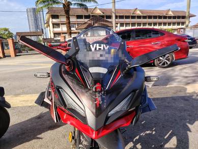 Honda CBR150R