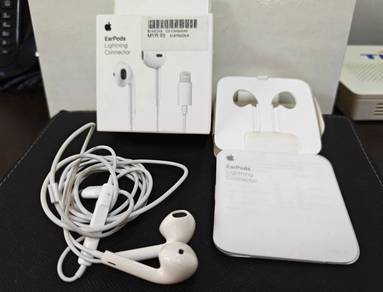Original Apple EarPods with Lightning Connector
