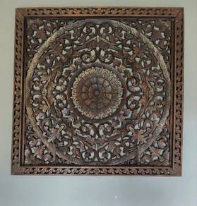 antik Thai carved