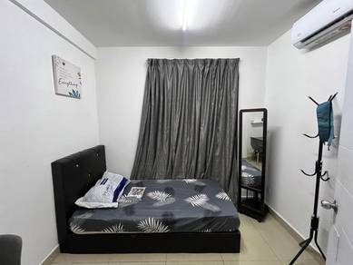 Room in Shah Alam, SGR