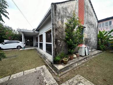 Bungalow House For Sale in Pontian,JHR