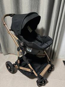 2Way convertible baby carrier car seat + stroller