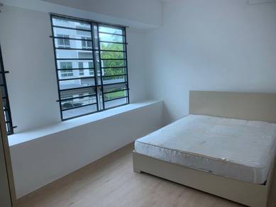 Apartment For Sale in University Condo Apartments 2