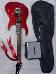 Guitar electric   Free gift. URGENT