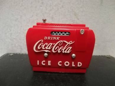 Vintage CocaCola Mini Radio