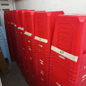 3V Red Plastic Stool
