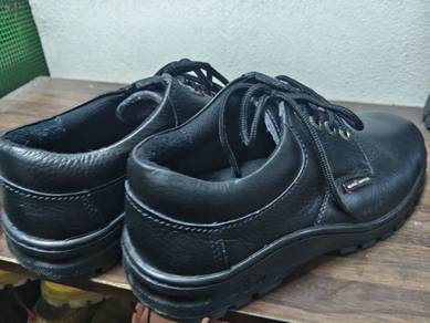 black hammer safety shoes