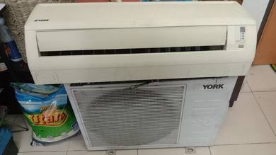 Aircond York 1.5hp