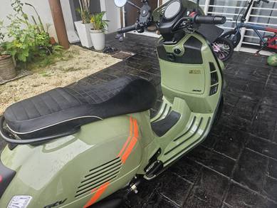 Vespa GTS 300