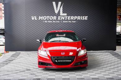 Honda CR-Z (HYBRID) in Desa Petaling, KUL