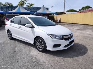 Honda City E in Nibong Tebal, PNG