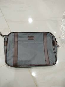 bag tangan 