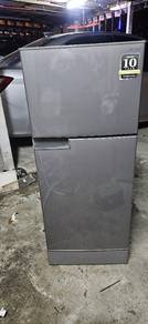 peti sejuk jenama Sharp 2pintu 
