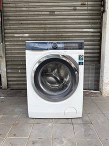 Electrolux Inverter mesin basuh Hot Washer 10 kg