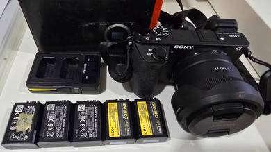 Sony A6500 with SEL11F18 Lens