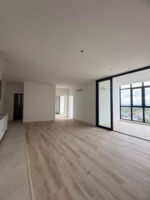 Condominium For Sale in Milano Eight